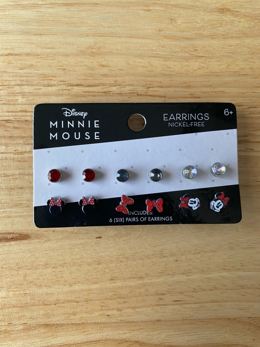 Women’s Disney Minnie Mouse 6 Pair Earring Set